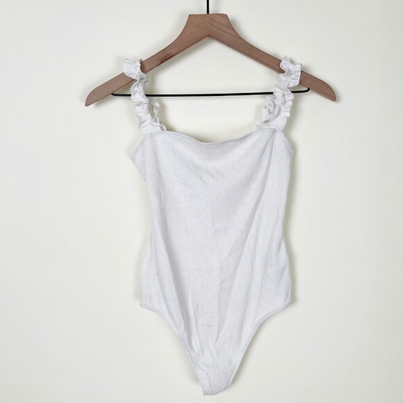 Aritzia Ruffle Strap Knit Firecracker Bodysuit Tank Top Blouse Elevated Basic - Picture 6 of 11